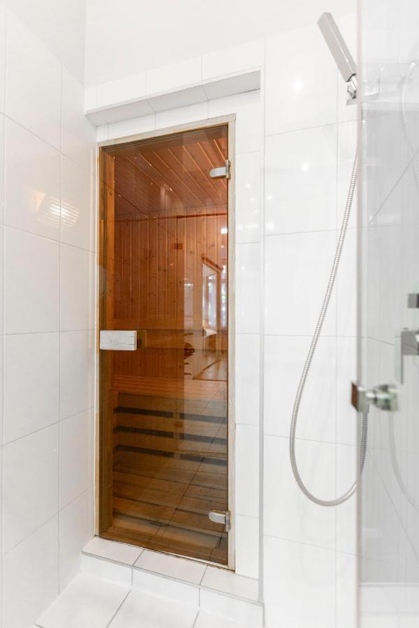 Luxurious & Spacious Downtown Residence In Liszt Ferenc Square Budapeşte Dış mekan fotoğraf