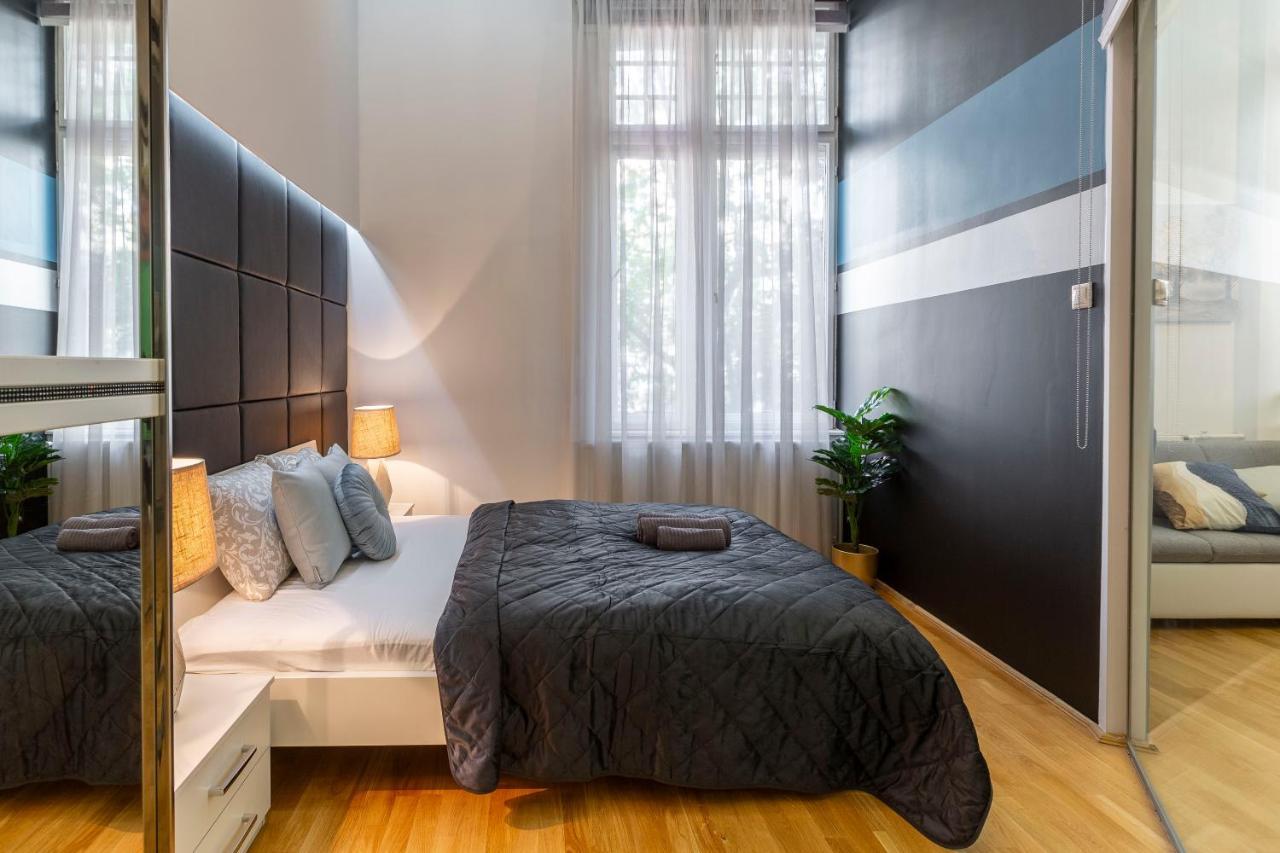 Luxurious & Spacious Downtown Residence In Liszt Ferenc Square Budapeşte Dış mekan fotoğraf