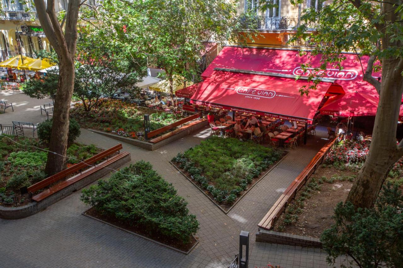 Luxurious & Spacious Downtown Residence In Liszt Ferenc Square Budapeşte Dış mekan fotoğraf